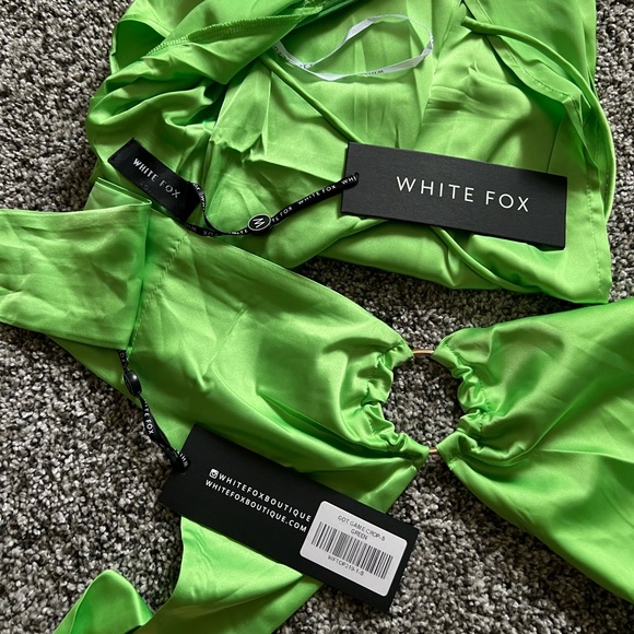 Brand new white fox boutique set - Picture 4 of 4